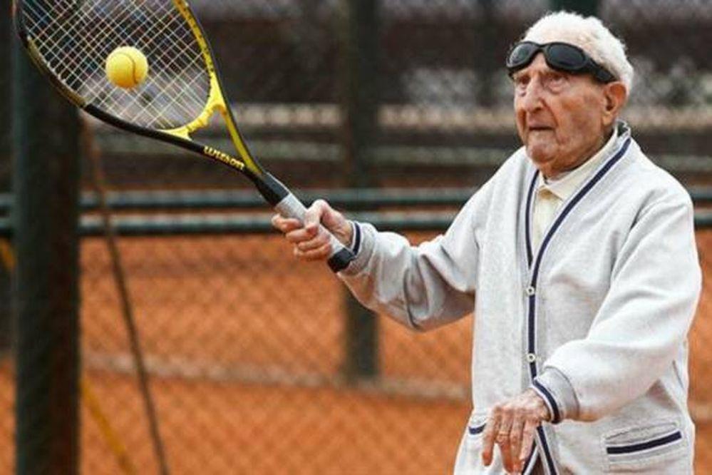 BENEFICIOS FÍSICOS Y MENTALES DE JUGAR AL TENIS EN CUALQUIER EDAD El