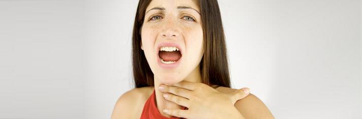 porque me duele la garganta al cantar