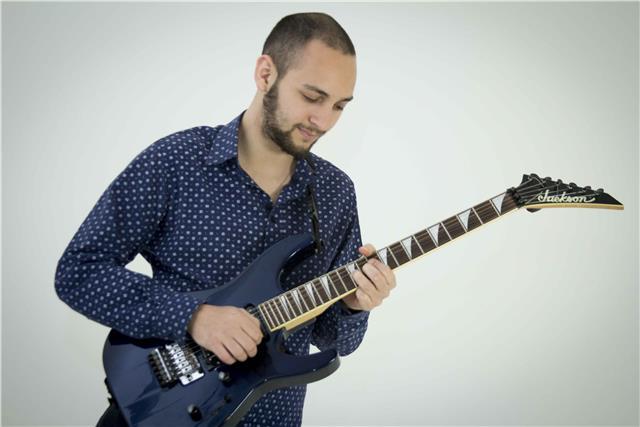 Clases de guitarra online y presencial !