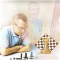 Profesor de ajedrez con 17 años de experiencia ofrece clases a adultos desde iniciación hasta 1700 fide.

prueba de nivel gratuita, a través de whatsapp