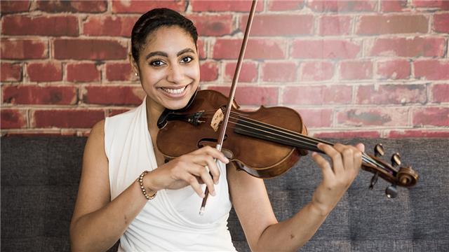 Violoniste diplômée et passionnée donne des cours de violons pour tous les âges et niveaux
