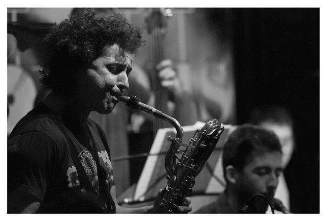 Clases de saxo en castelar (zona oeste)
