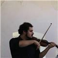 Diplomando in violino si offre per fare lezioni nella zona di milano est