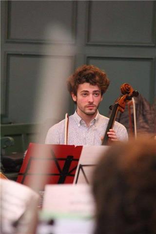 Violoncelliste diplômé du Conservatoire de Paris donne cours particuliers