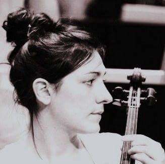 Diplômée du CNSMD de Lyon et professeur, je vous propose des cours de violon adaptés à votre projet musical !