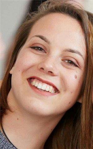 Italian tutor providing lessons to children and adults