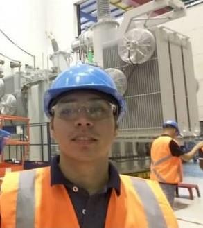Electrical engineering teacher, offers help in classes, projects or whatever you need
