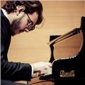 Pianista concertista titulado en parís y en alicante da clases de piano a domicilio
