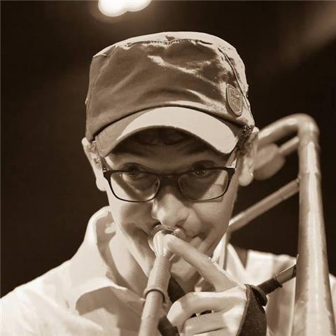 Profesor de trombón y jazz