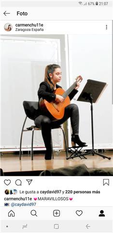 Ofrezco clases de música, además de guitarra española, lenguaje musical y armonía en zaragoza