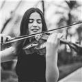 Profesora de viola,violín, lenguaje musical, armonía, análisis y música de cámara