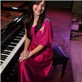 Profesora de piano con especialidad en música euripea