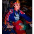 Profesora de danzas folclóricas ofrece clases particulare a jóvenes