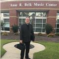 Profesor de música, oboísta profesional, con 25 años de experiencia da clases de solfeo/lenguaje musical, oboe, música de cámara, a domicilio y online