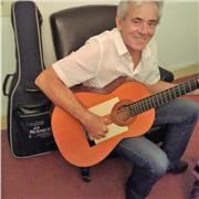 Professeur des ecoles de musique donne cours de guitare a domicile