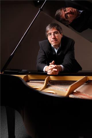 Cours de Piano en Visio avec Pianiste Concertiste