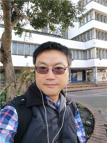 Profesor nativo chino mandarin, con dominio al 100% del español