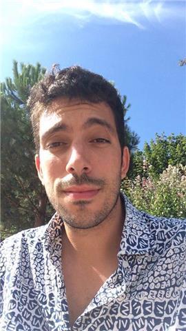 Etudiant en master physique fondamentale donne cours de maths et de physique