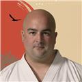 Clases de karate, kobudo y defensa personal