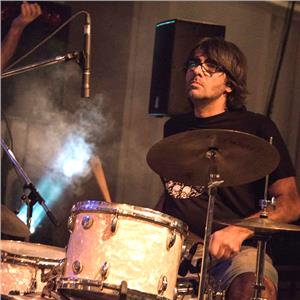 Luciano Varela - Clases De Batería Y Percusión