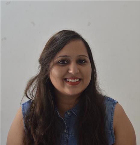 Fluent English speaker with IELTS Certification band with more than 20 years of experience in spoken English