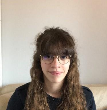 Étudiante en classe préparatoire scientifique aux grandes écoles, je propose de l’accompagnement personnalisé en maths, svt, physique, chimie et anglais de la sixième à la seconde