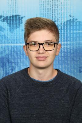 Elève en deuxieme année de prépa MP aux grandes écoles au lycée Champollion de Grenoble je suis disponible pour donner des cours de maths