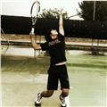 Entrenador de tenis profesional