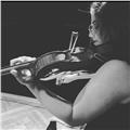 Doy clases particulares de violín y lenguaje musical, desde grado elemental hasta superior. licenciada en grado superior de violín