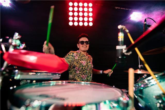 Clases online y presencial de batería, cajón y percusión latina