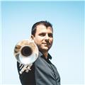 Doy clases de trompeta y música de forma online desde principiantes hasta nivel profersional