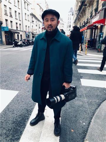 Photographe de mode et publicitaire donne des cours tous niveaux et thématiques