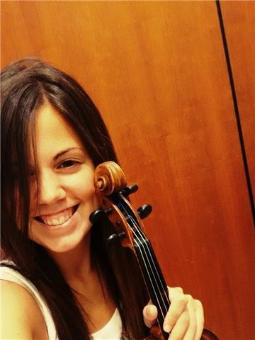 Profesora de violín y lenguaje musical,musica y movimiento e iniciación al piano