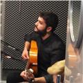 Guitarra flamenca, pero también de lenguaje musical y otras materias relacionadas