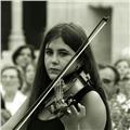 Alumna de violín del conservatorio superior de música se ofrece para dar clase de violín y lenguaje musical a domicilio