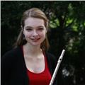 Profesora de flauta travesera, asignaturas de bachillerato artístico y lenguaje musical
