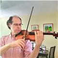 Profesor de viola y violín; máster universitario en educación musical