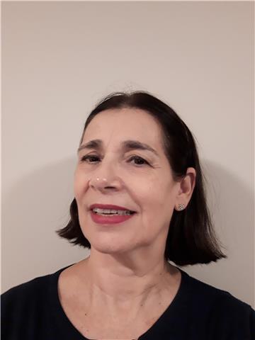 French tutor is teaching DELF-DALF (A1 to B2 levels), IGCSE and IBDP (MYP and High School levels)