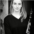 Titulada superior en música ofrece clases de clarinete, saxofón, lenguaje musical e iniciación al piano