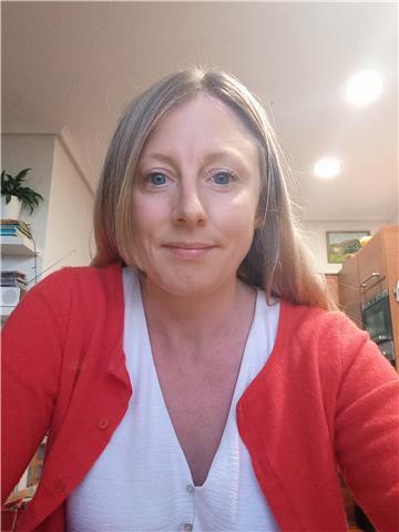 Experienced EFL teacher. All ages and abilities welcome. Exam preparation. Business. Also available for teaching Spanish