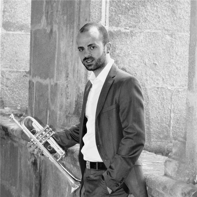 Profesor de trompeta, análisis, armonía y lenguaje musical