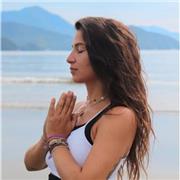 Professeur de Yoga proposant des cours de Yoga postural mais également de Méditation et Pranayama ( respiration Yogique)