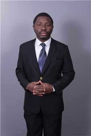 Etudiant en Master Actuariat , ayant obtenu une Licence en Mathématiques