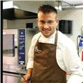 Chef professionista offre lezioni private anche online
