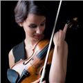 Violinista professionista impartisce lezioni di violino e viola