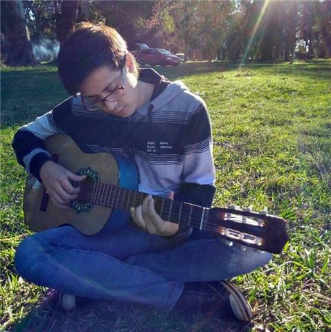 Clases de guitarra - presenciales, a domicilio y online