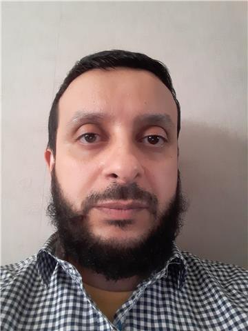 Professeur de maths, physique chimie avec 15 ans d’expérience