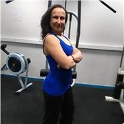 Éducateur sportif, je donne les cours de Fitness:

-Renforcement musculaire 
-Les cours cardio
-Pilate
-Cours Gym-Santé 
-Cours de Stretching