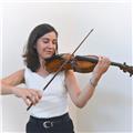 Violinista profesional da clases de música para todos los niveles