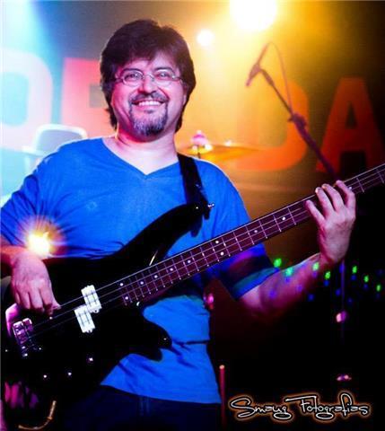 Clases de bajo en zona sur - dominico avellaneda